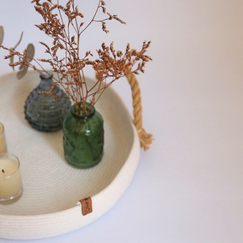 Tray with handlles